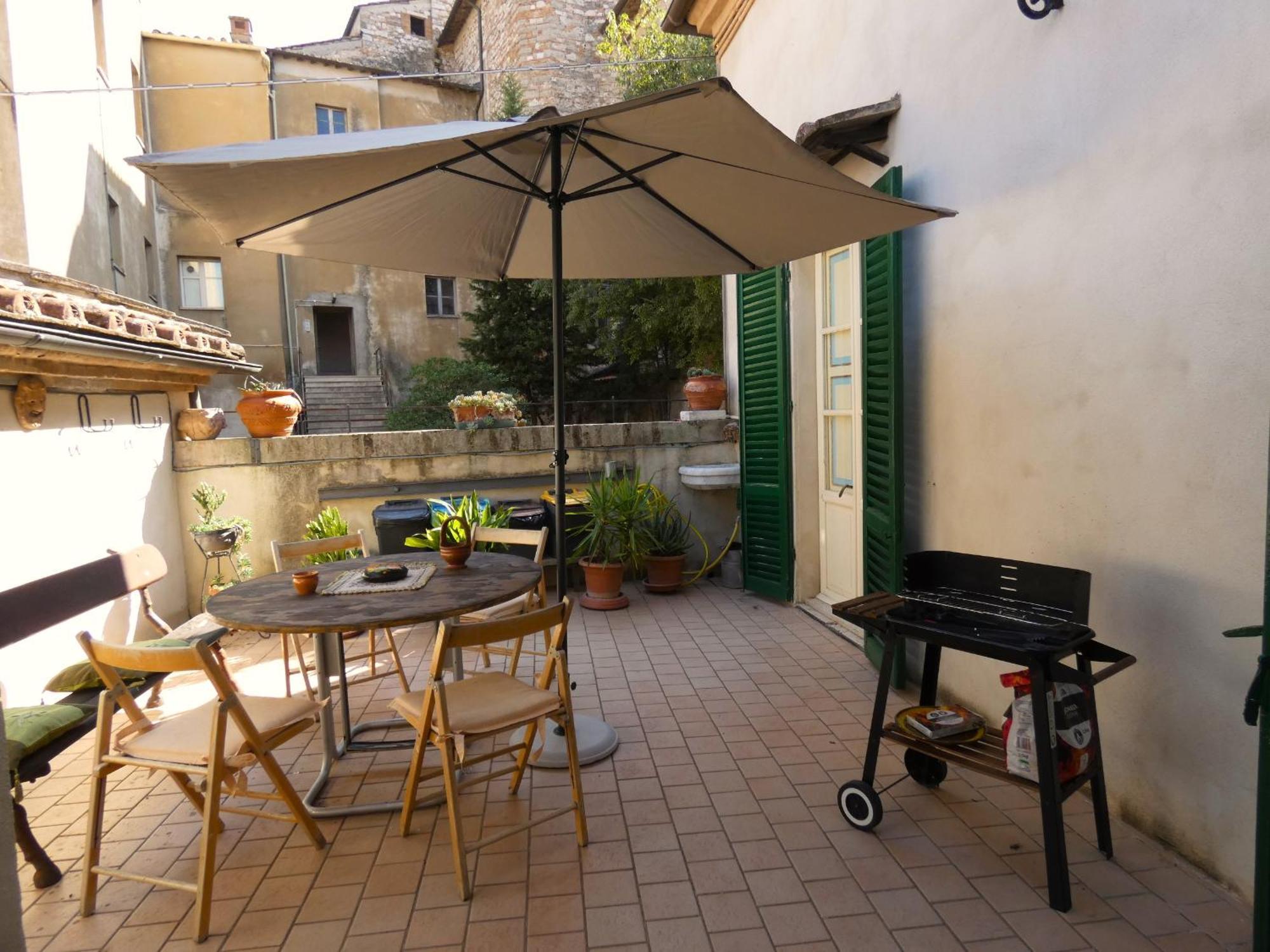 SCAPPO IN UMBRIA, la casa del duomo Lejlighed Amelia Eksteriør billede