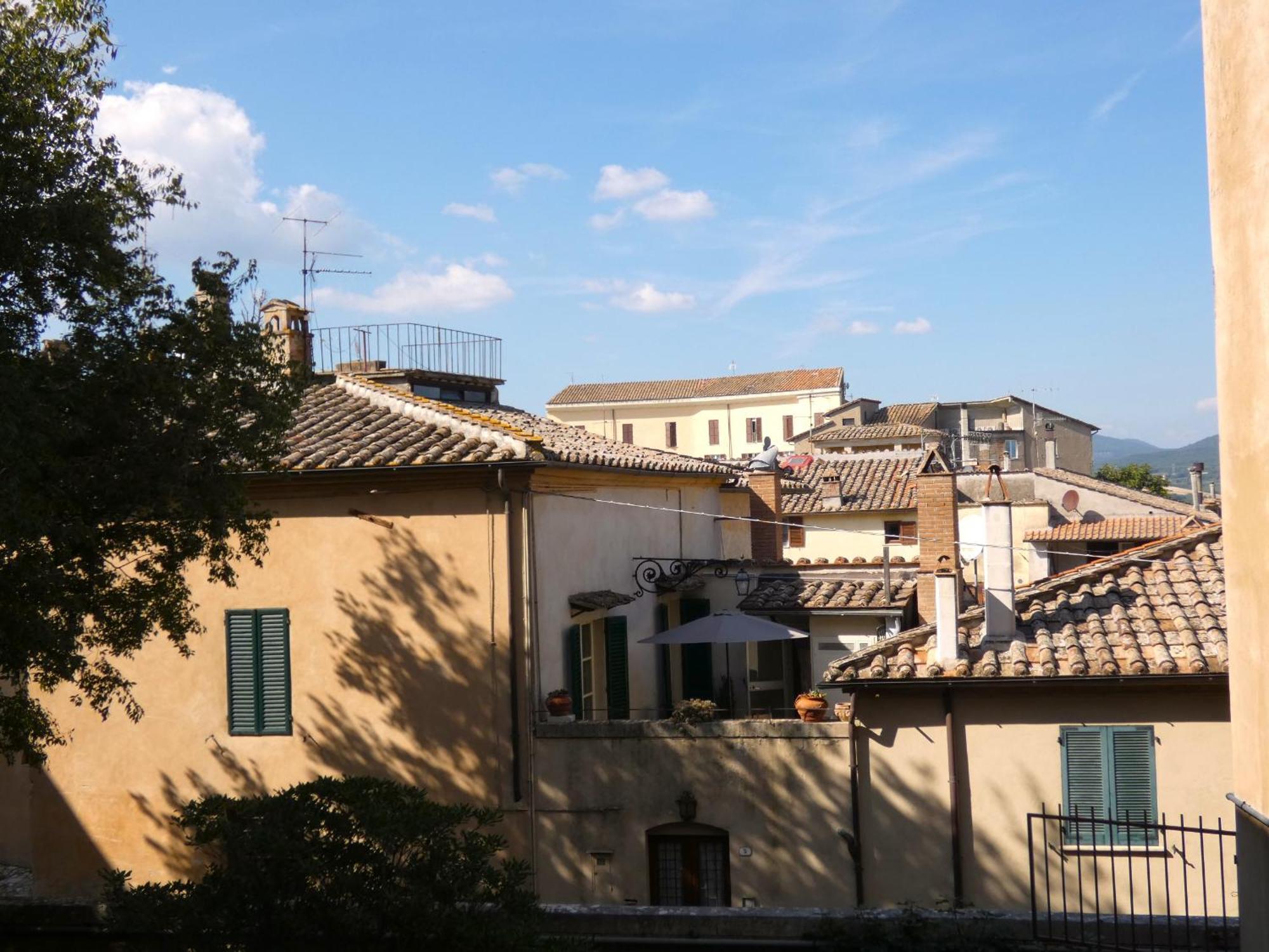 SCAPPO IN UMBRIA, la casa del duomo Lejlighed Amelia Eksteriør billede